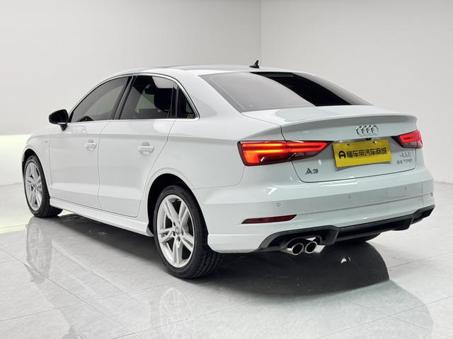 Audi A3 2020 thumb 3