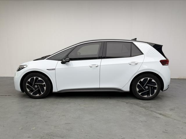 Volkswagen ID.3 2023 thumb 2