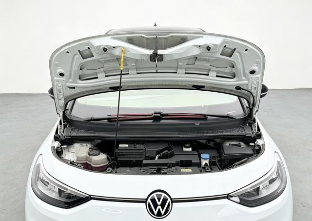 Volkswagen ID.3 2023 thumb 8