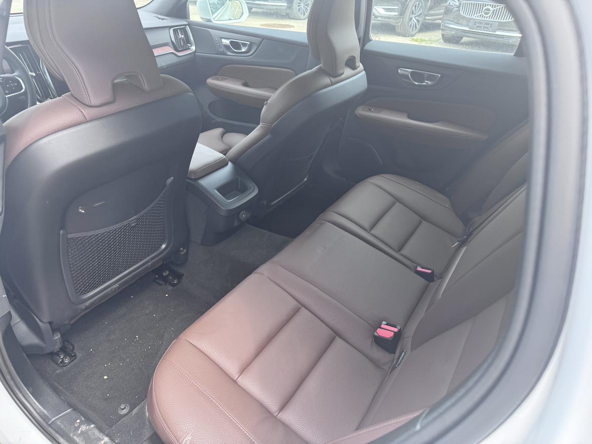 Volvo V60 2025 thumb 7