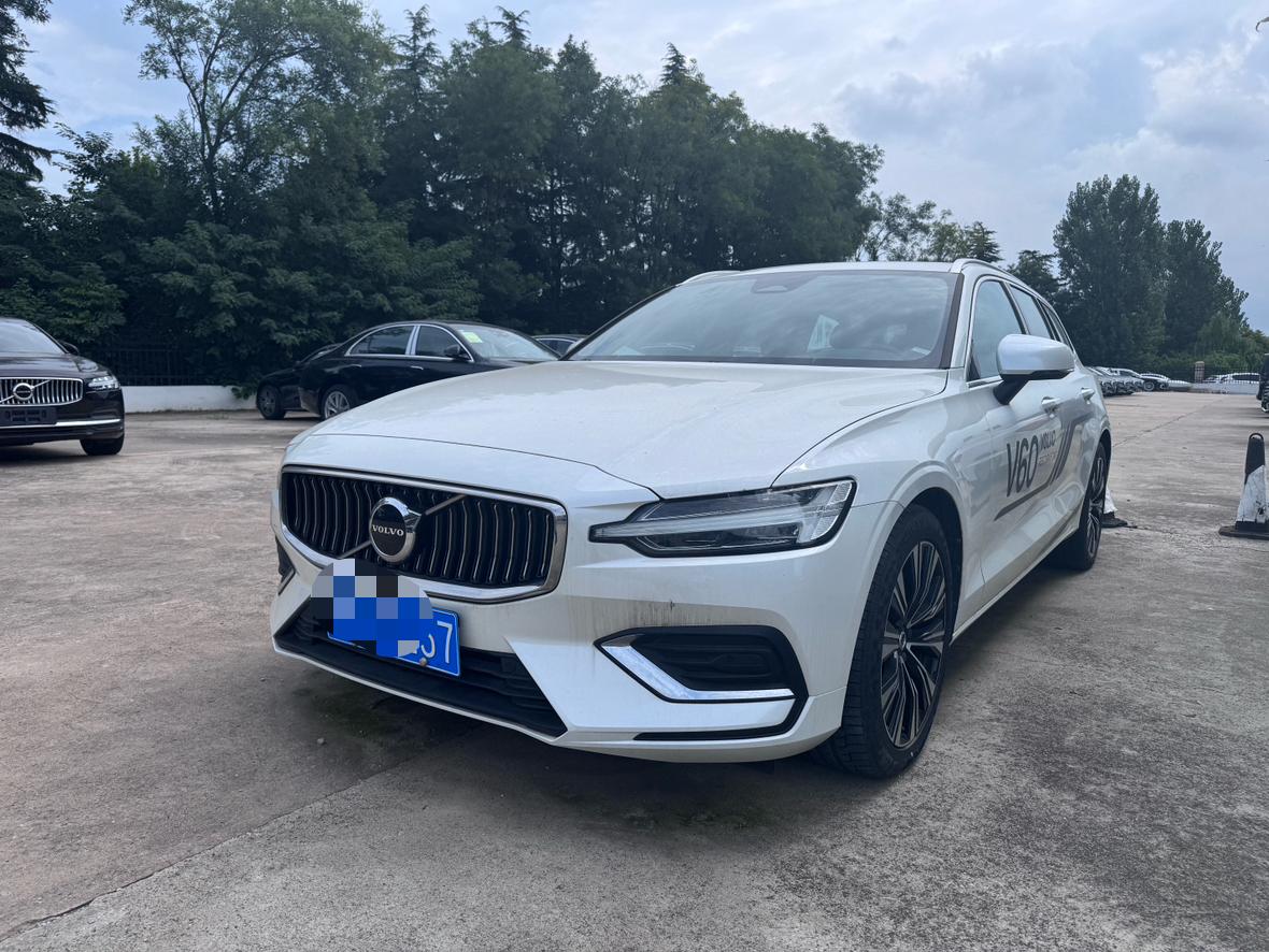 Volvo V60 2025 thumb 8