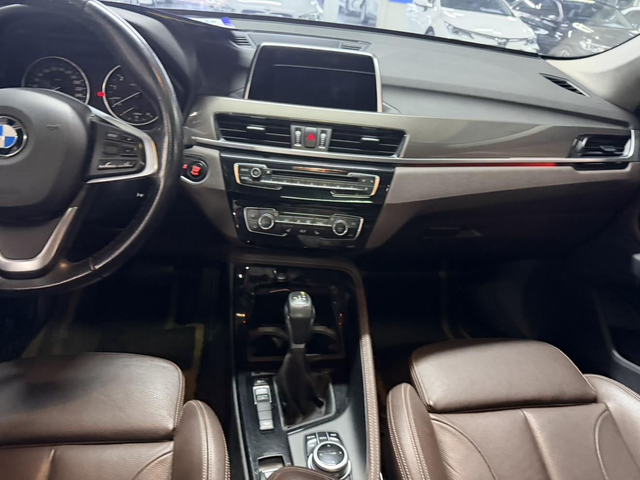 BMW X1 2018 thumb 9