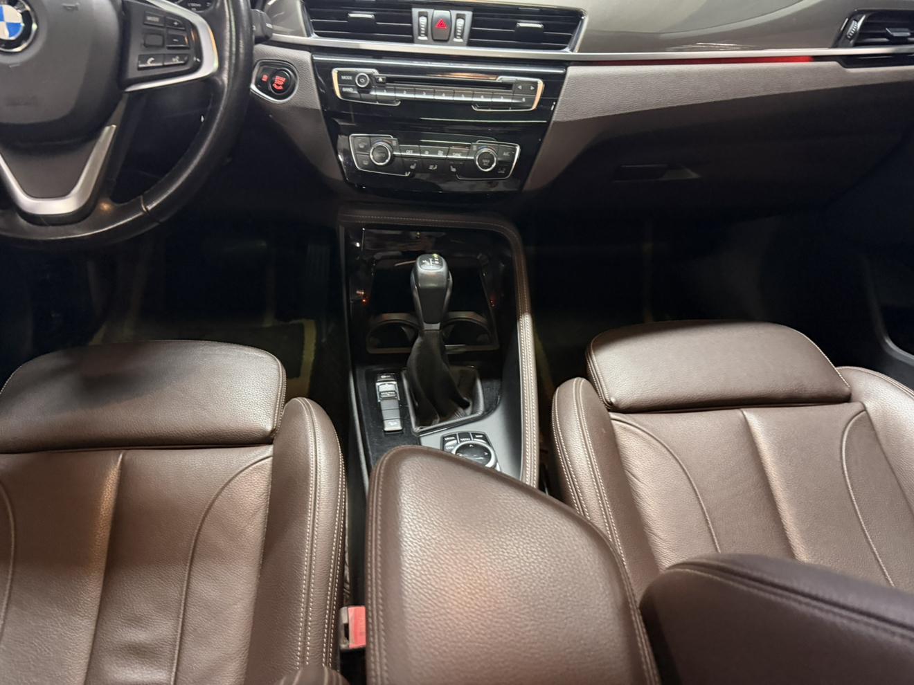 BMW X1 2018 thumb 12