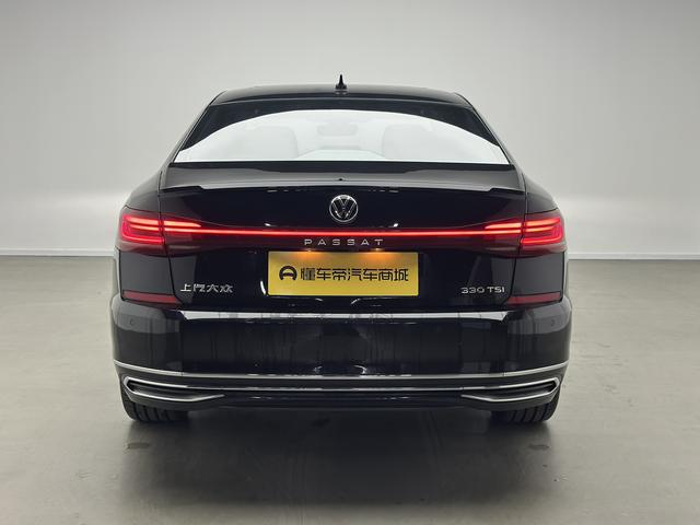 Volkswagen Passat (North America and China) 2023 thumb 4