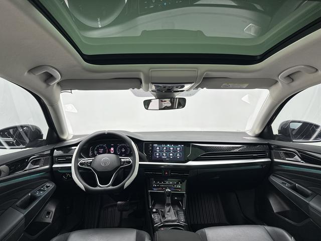 Volkswagen Passat (North America and China) 2023 thumb 12