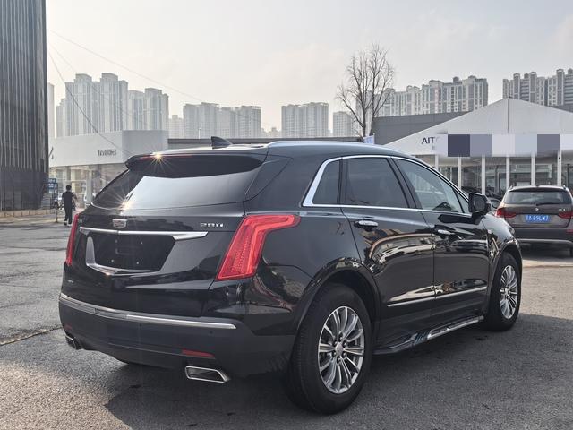 Cadillac XT5 2018 thumb 4