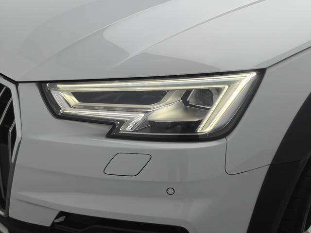 Audi A4 2019 thumb 10