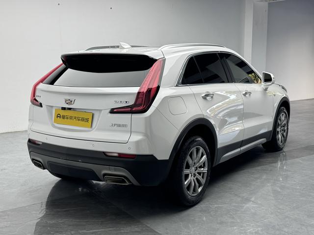 Cadillac XT4 2022 thumb 5