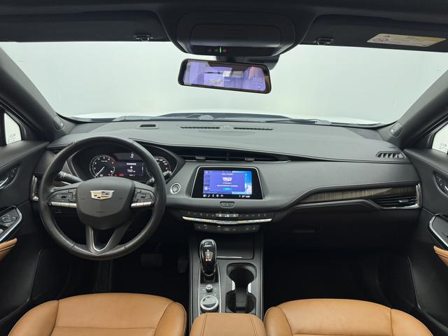 Cadillac XT4 2022 thumb 12