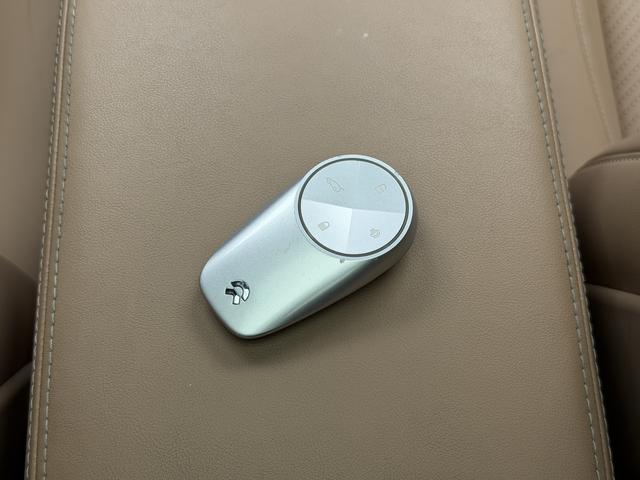 Nio ES6 2020 thumb 9