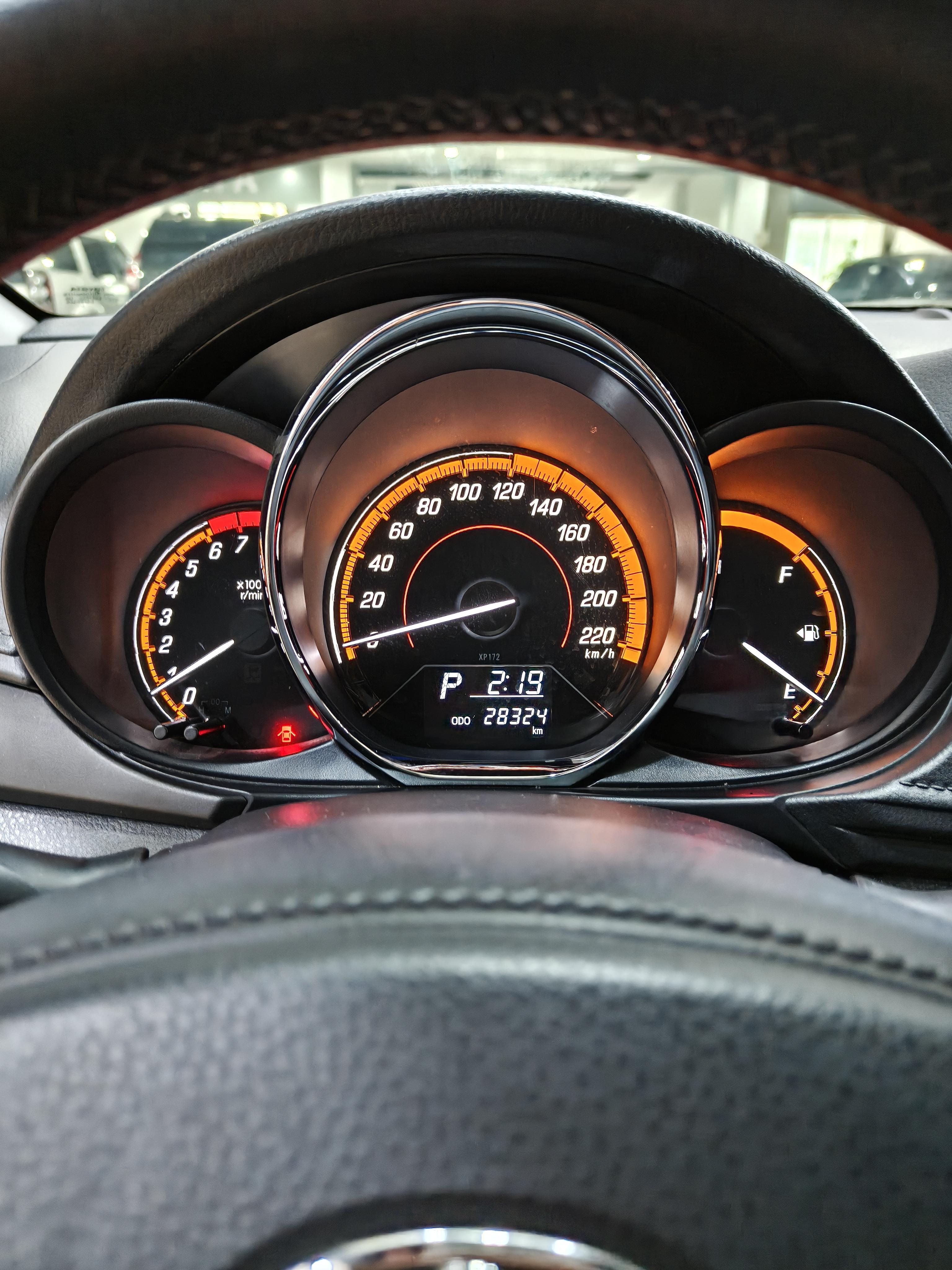 Toyota Yaris 2021 thumb 7