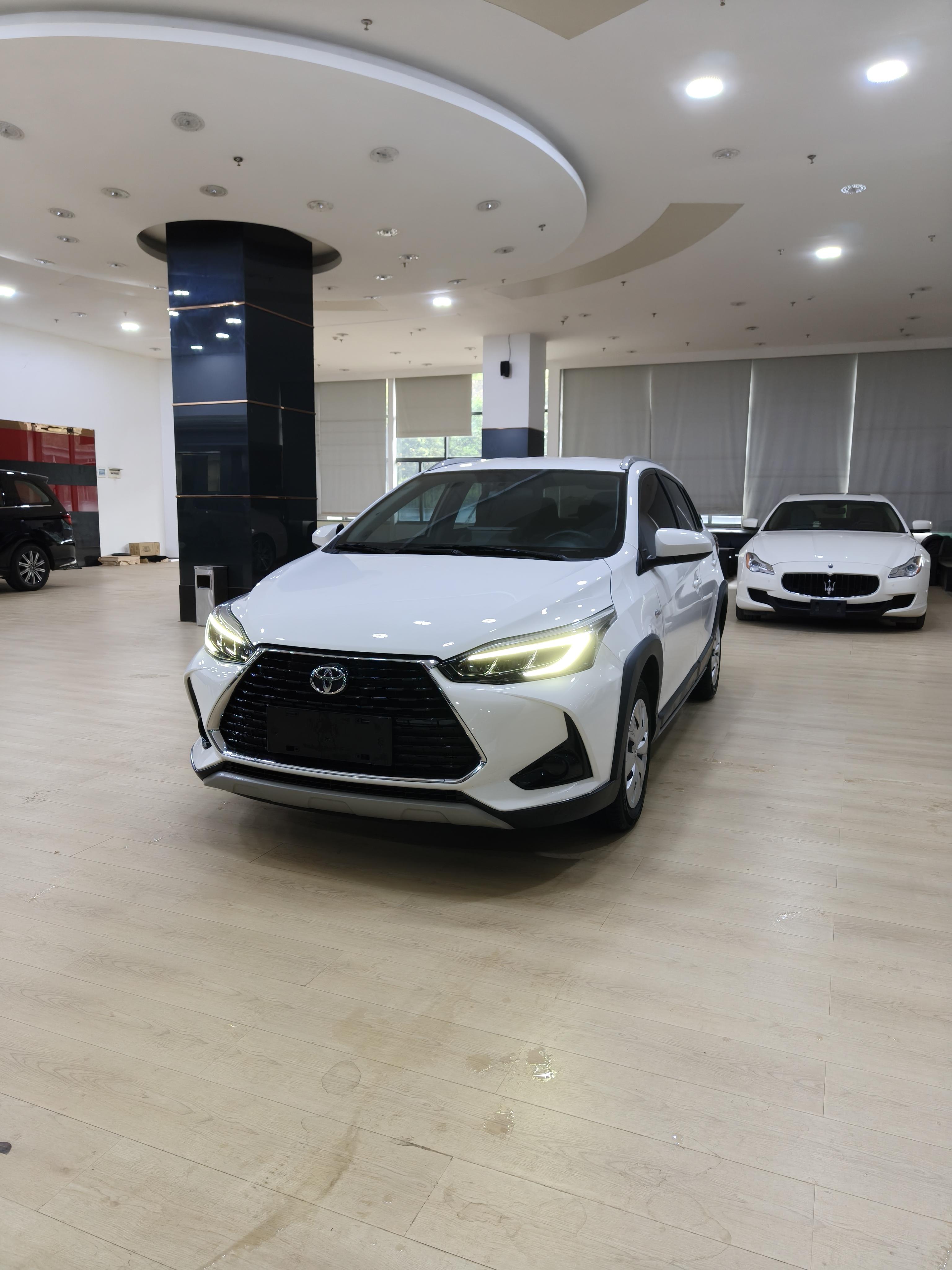 Toyota Yaris 2021 thumb 8