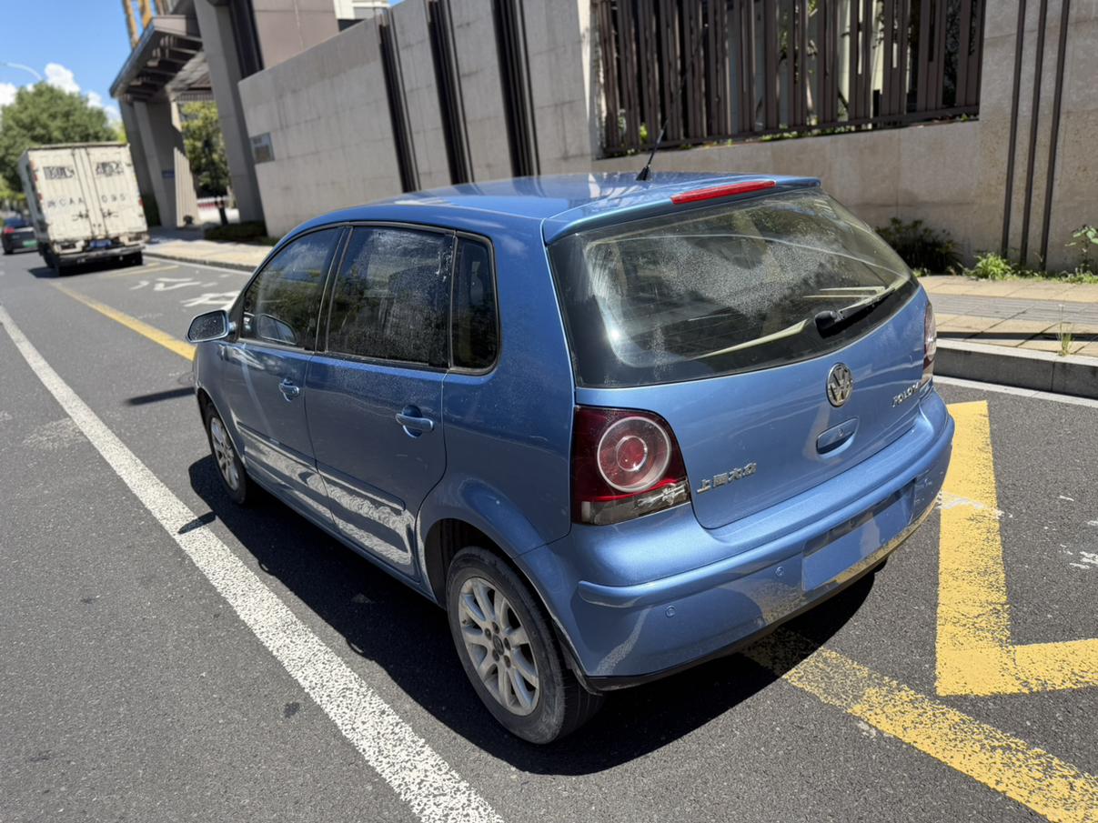 Volkswagen Polo 2007 thumb 2