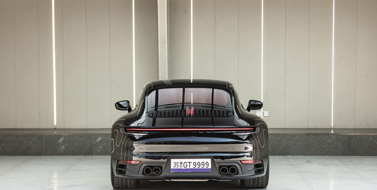 Porsche 911 2022 thumb 9