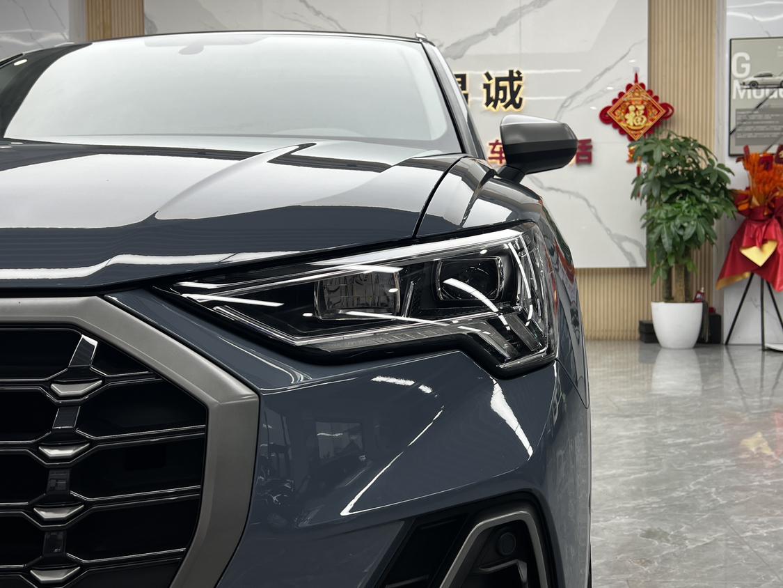 Audi Q3 2022 thumb 7