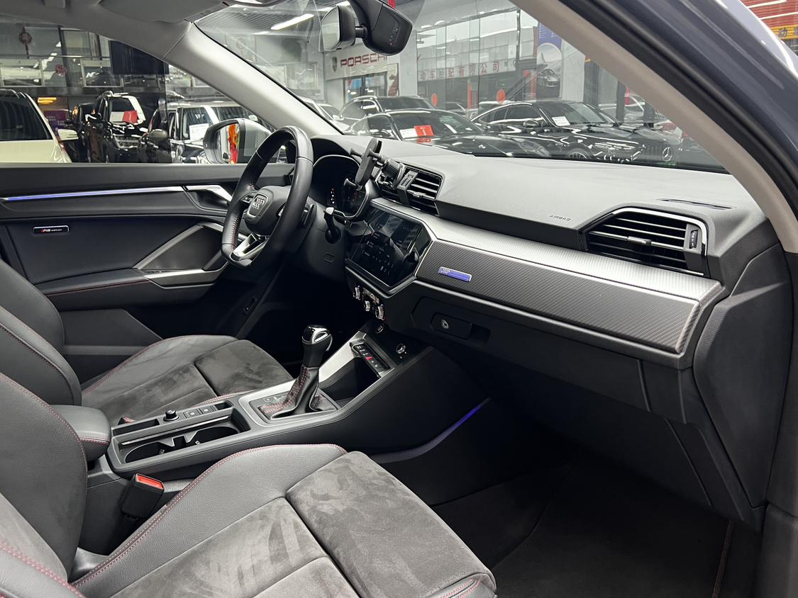 Audi Q3 2022 thumb 12