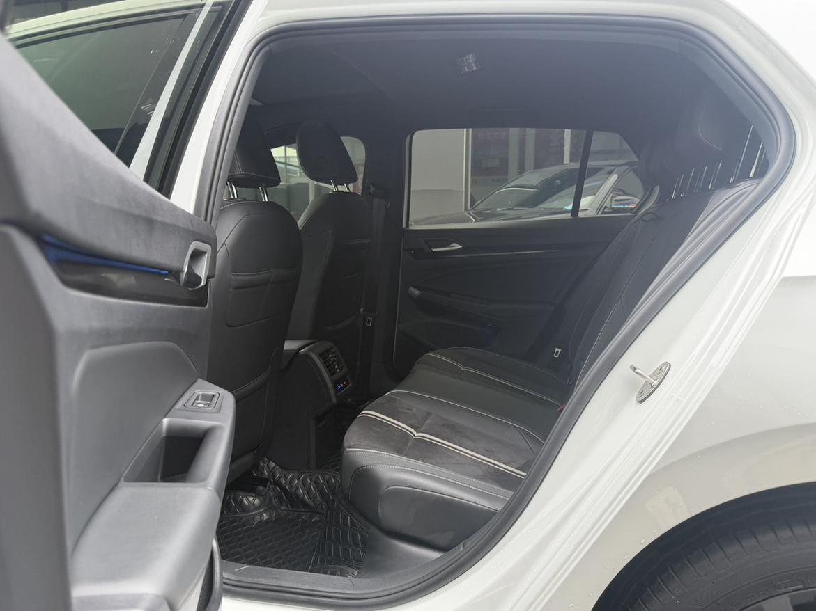 Volkswagen Golf Sportsvan 2021 thumb 10