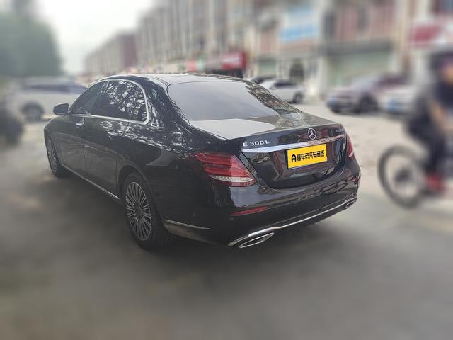 Mercedes-Benz E-Класс 2019 thumb 2