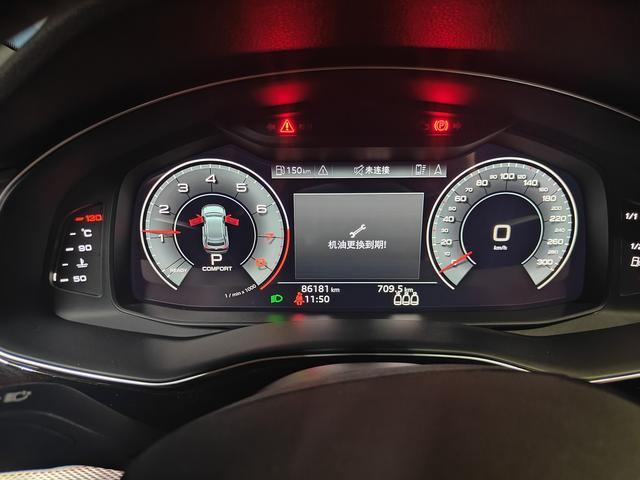 Audi Q8 2019 thumb 4
