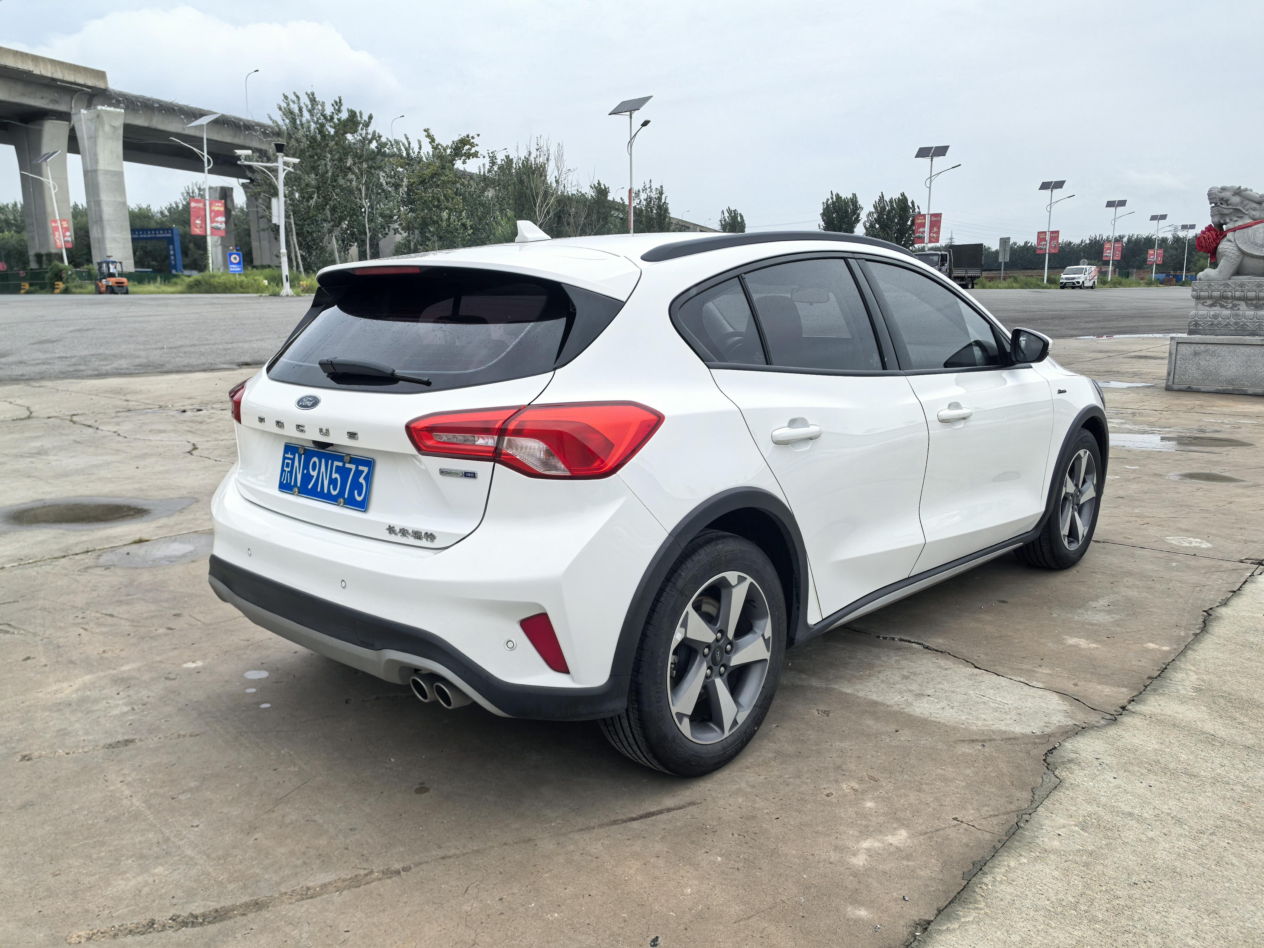 Ford Focus 2020 thumb 4