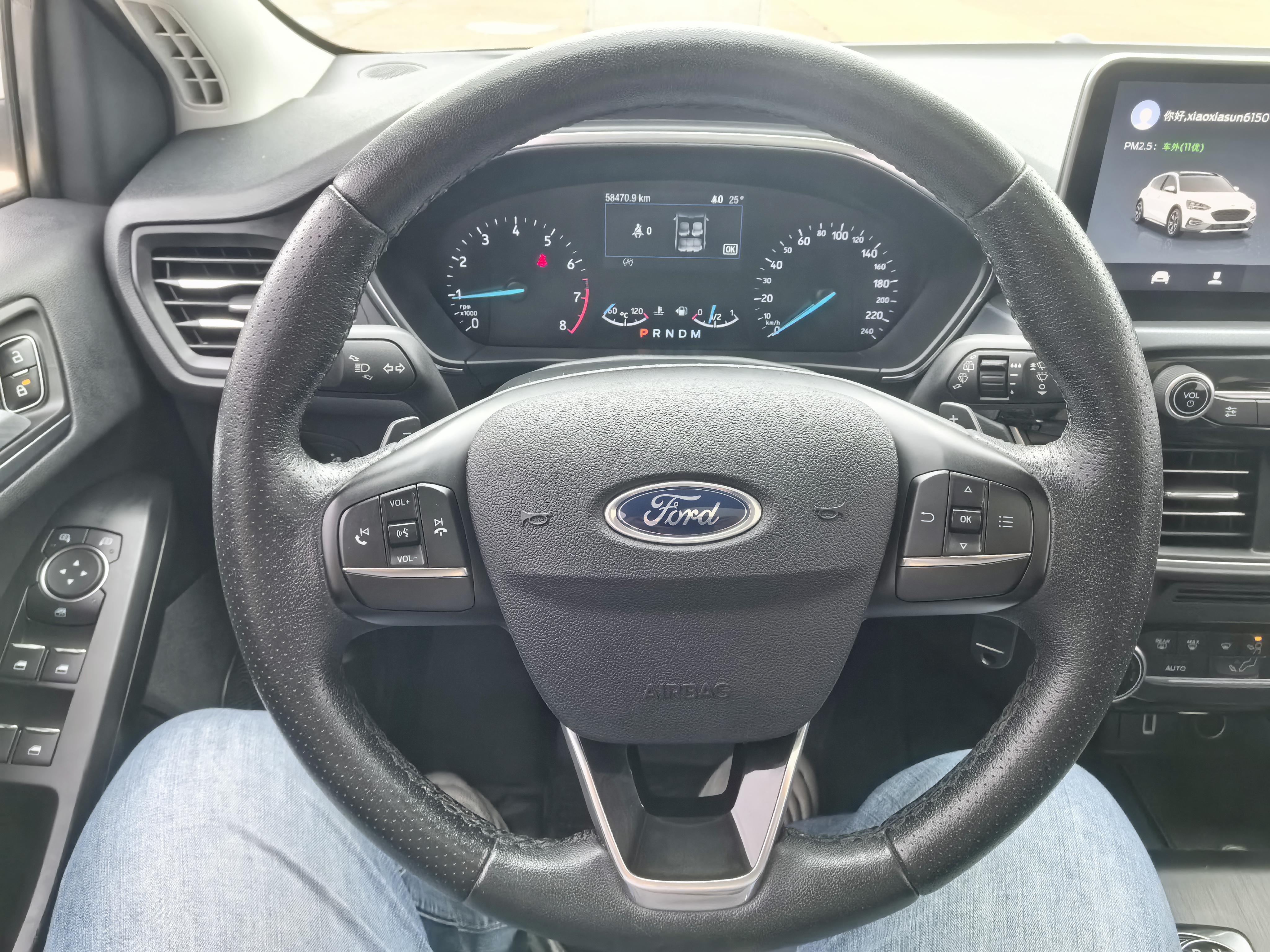 Ford Focus 2020 thumb 12