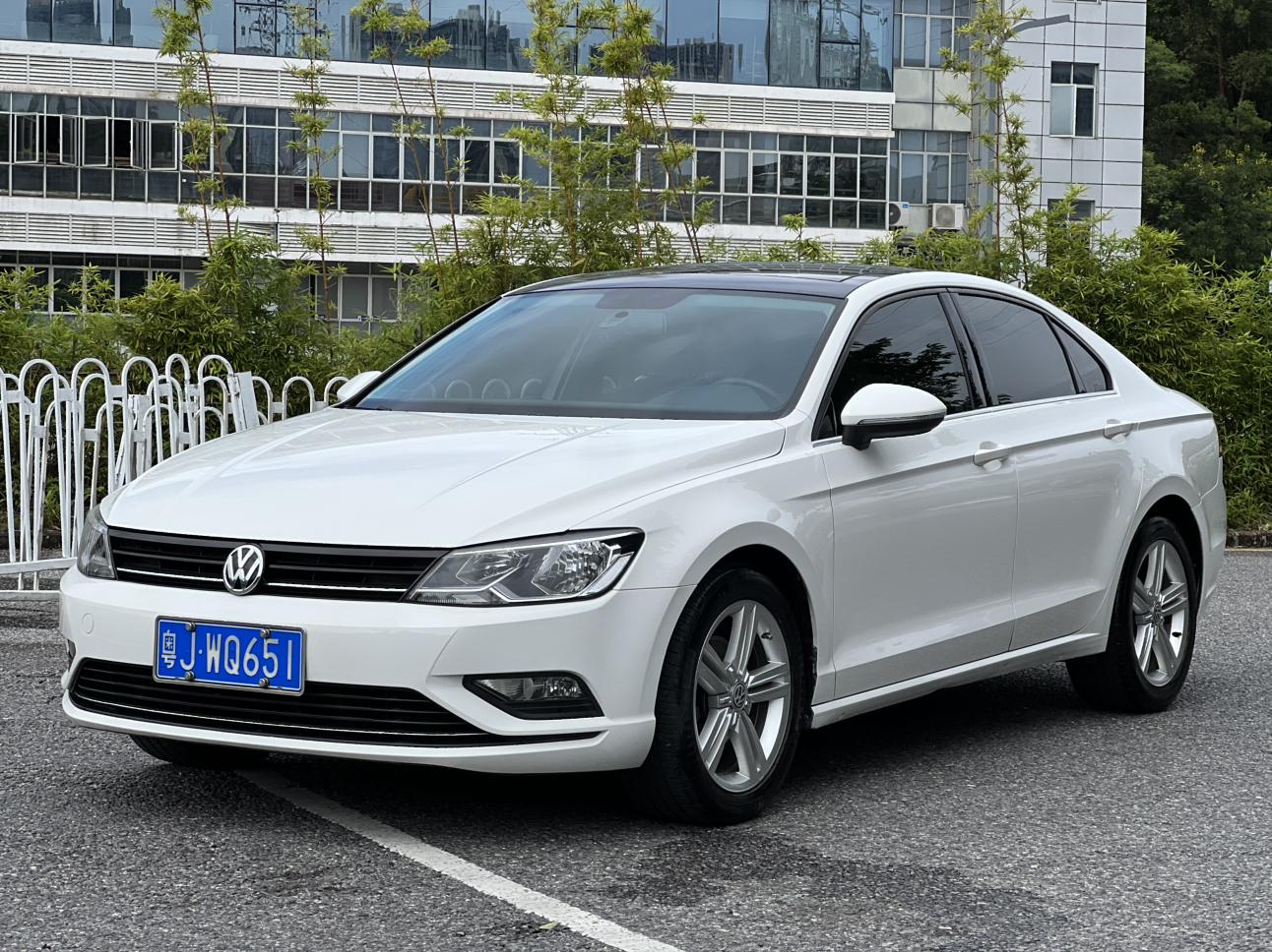 Volkswagen Lamando 2018 thumb 11