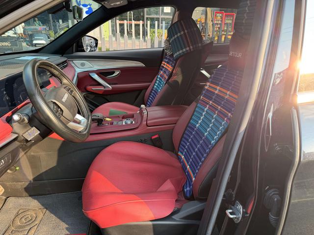JETOUR X70 PLUS 2023 thumb 9