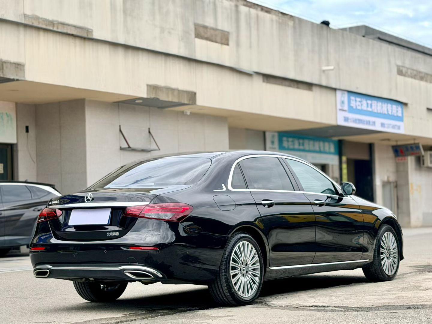 Mercedes-Benz E-Класс 2021 thumb 3