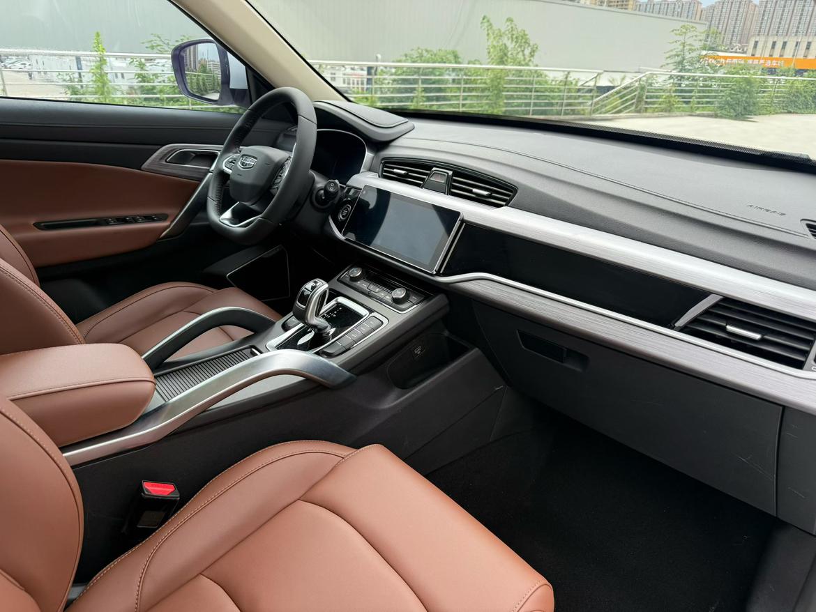 Geely Boyue 2021 thumb 5