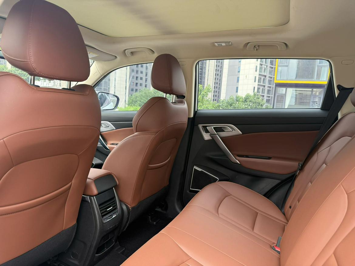 Geely Boyue 2021 thumb 7