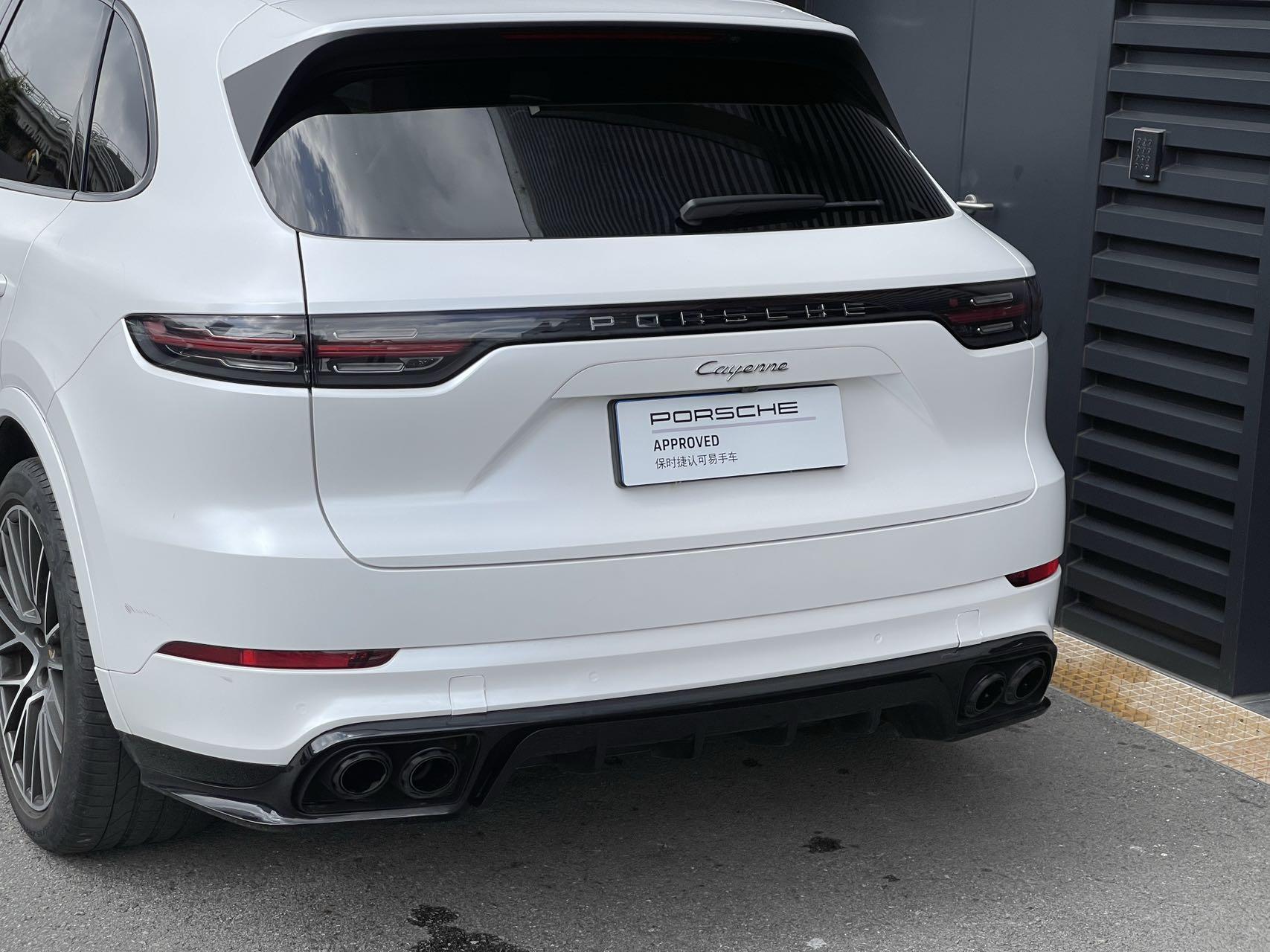 Porsche Cayenne 2023 thumb 4