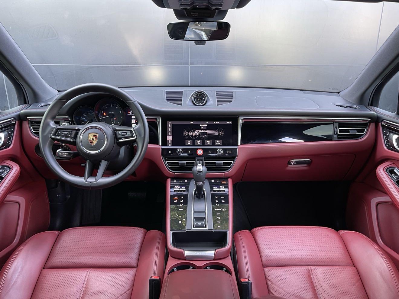 Porsche Macan 2022 thumb 9