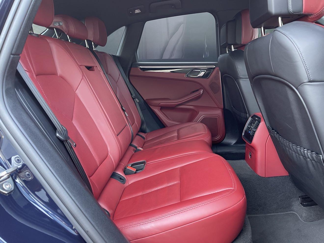 Porsche Macan 2022 thumb 12