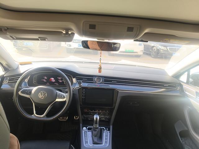 Volkswagen Magotan PHEV 2022 thumb 3