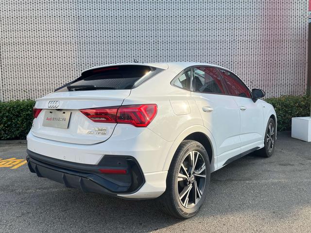 Audi Q3 Sportback 2022 thumb 3