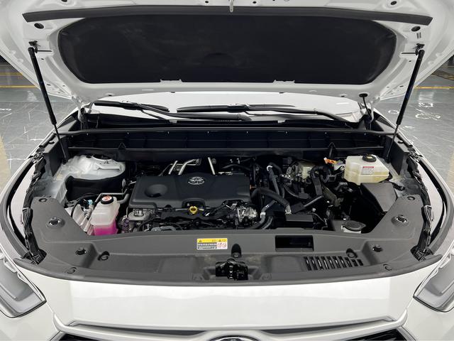 Toyota Highlander 2024 thumb 8