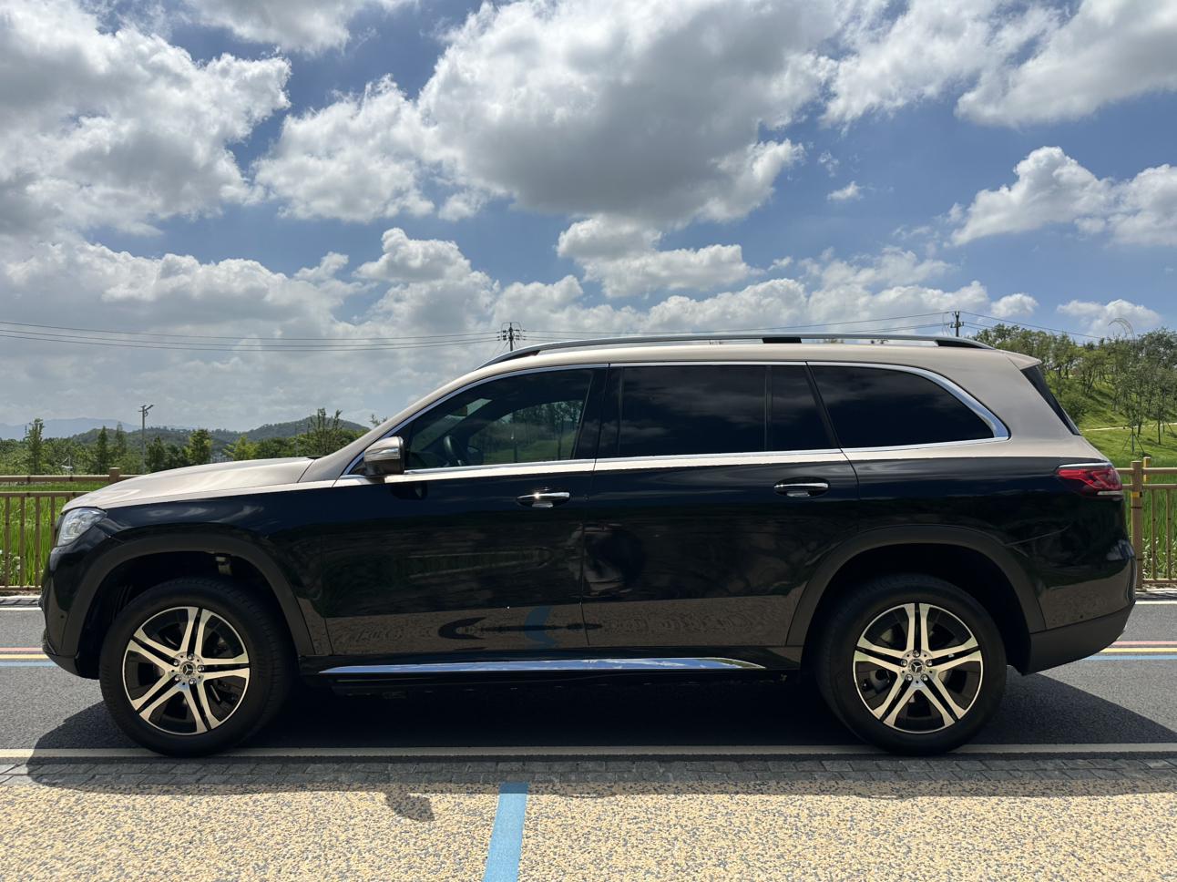Mercedes-Benz GLS 2022 thumb 2