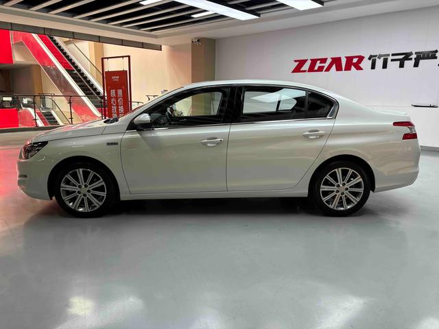 Peugeot 408 2016 thumb 2