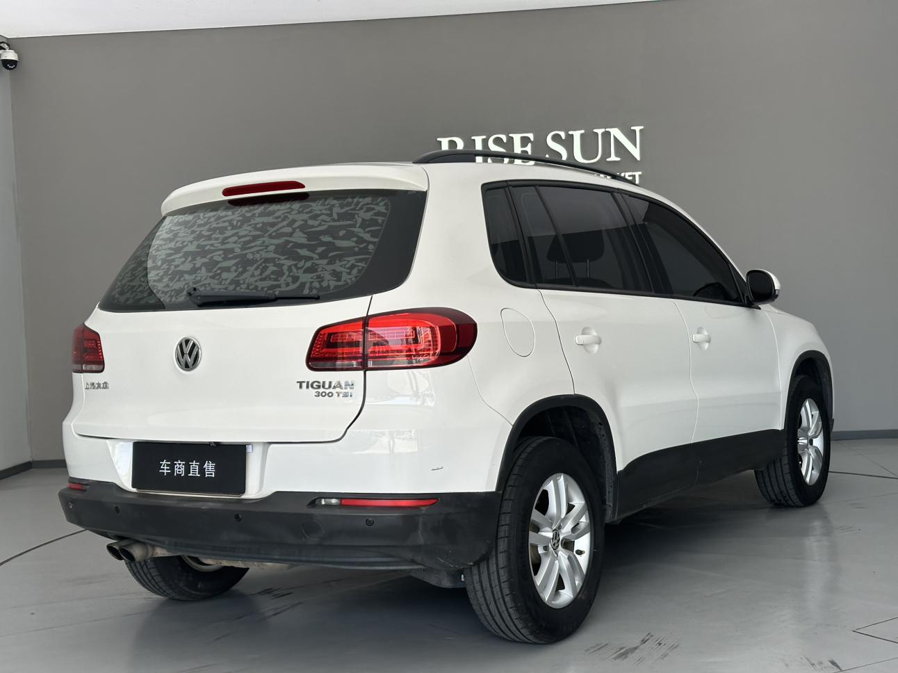 Volkswagen Tiguan 2016 thumb 5