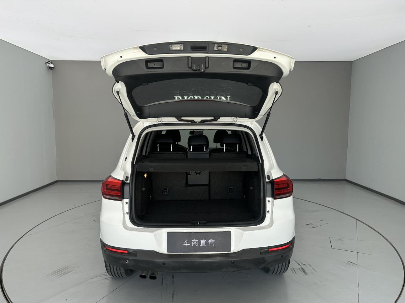 Volkswagen Tiguan 2016 thumb 7