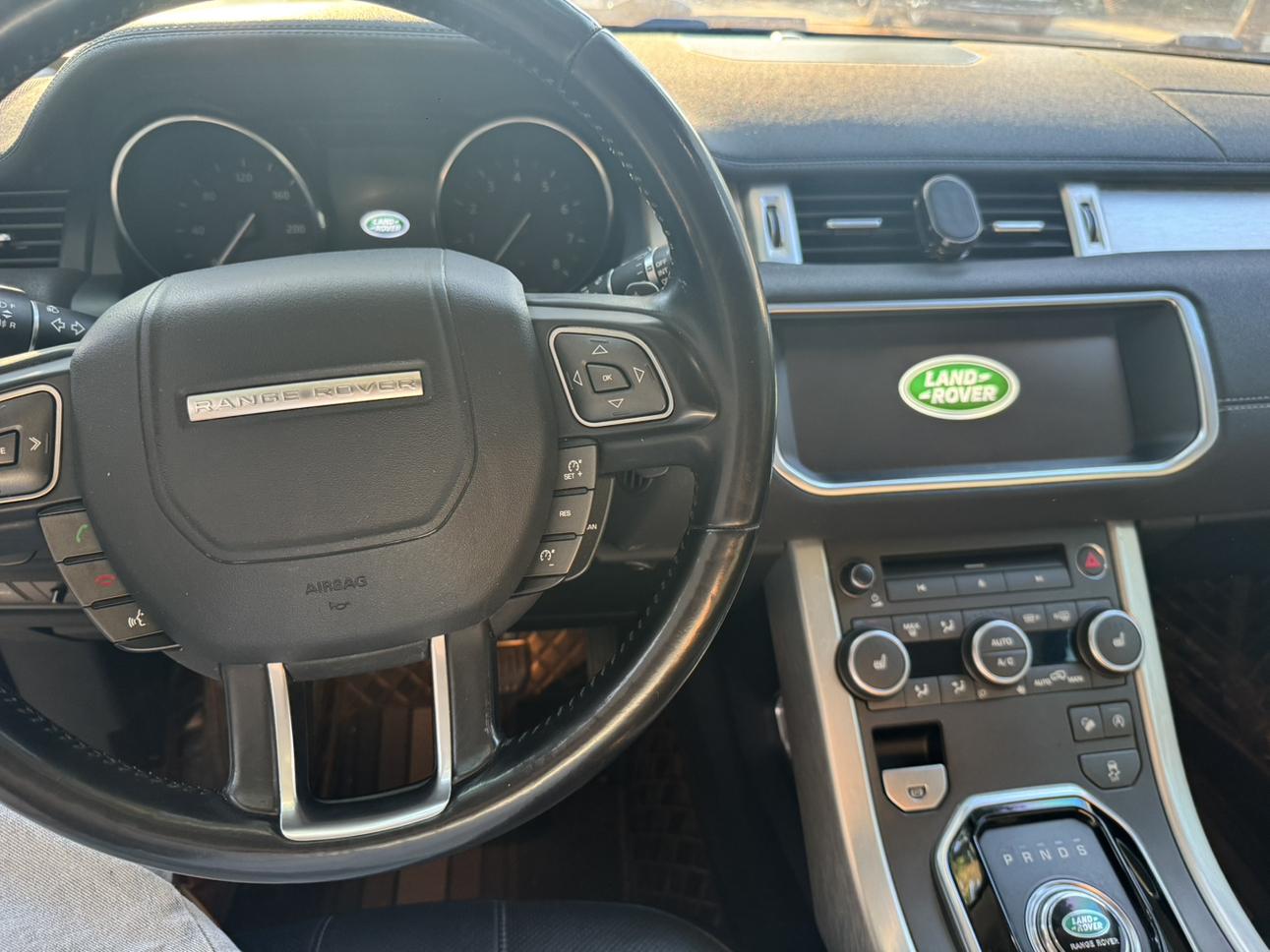 Land Rover Evoque 2017 thumb 5