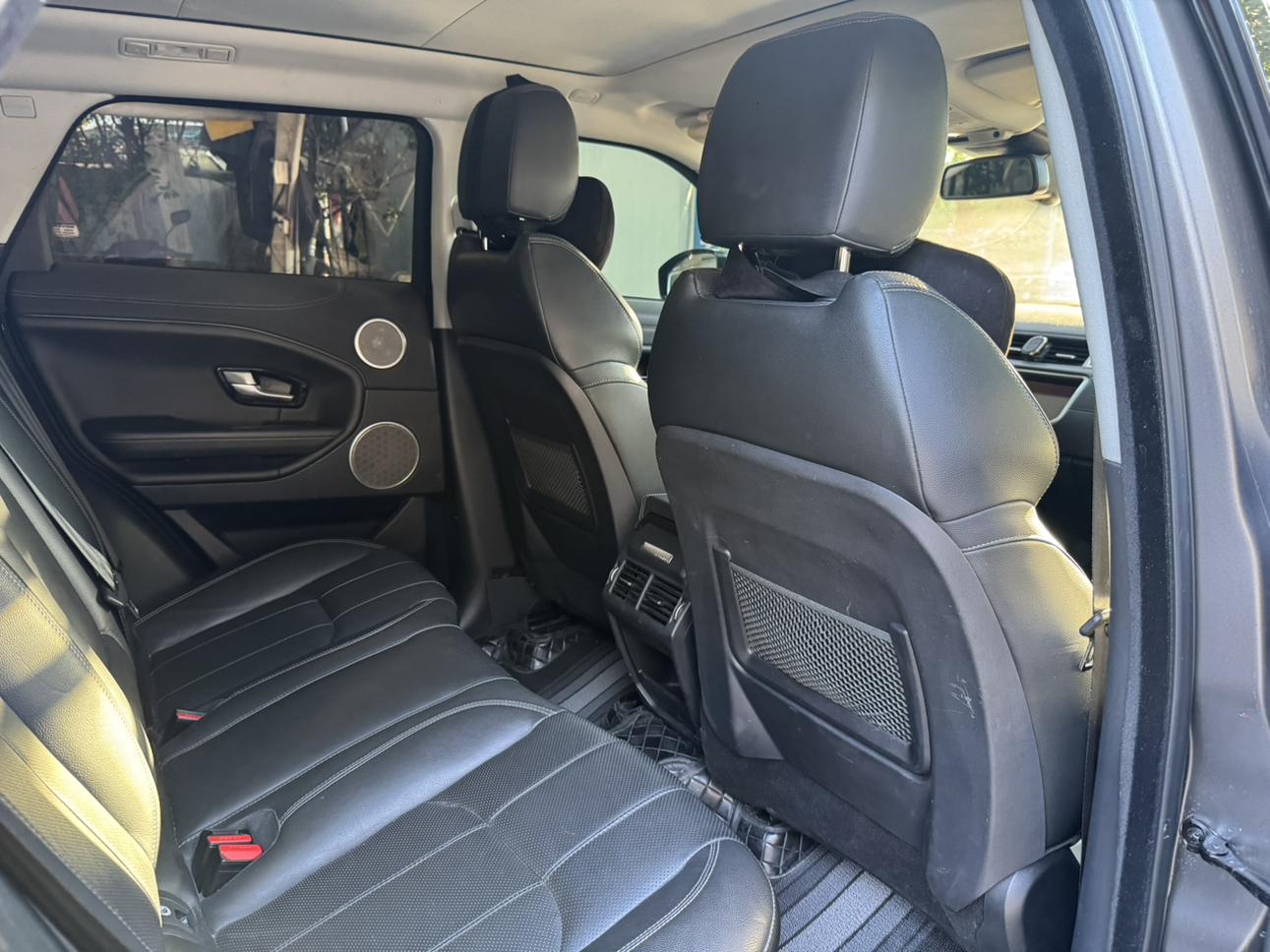 Land Rover Evoque 2017 thumb 9