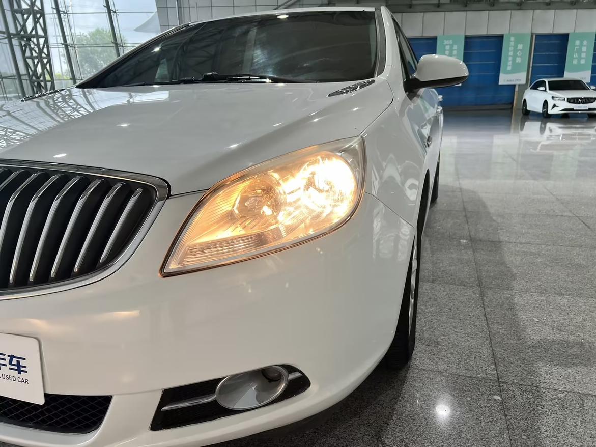 Buick Excelle 2013 thumb 9