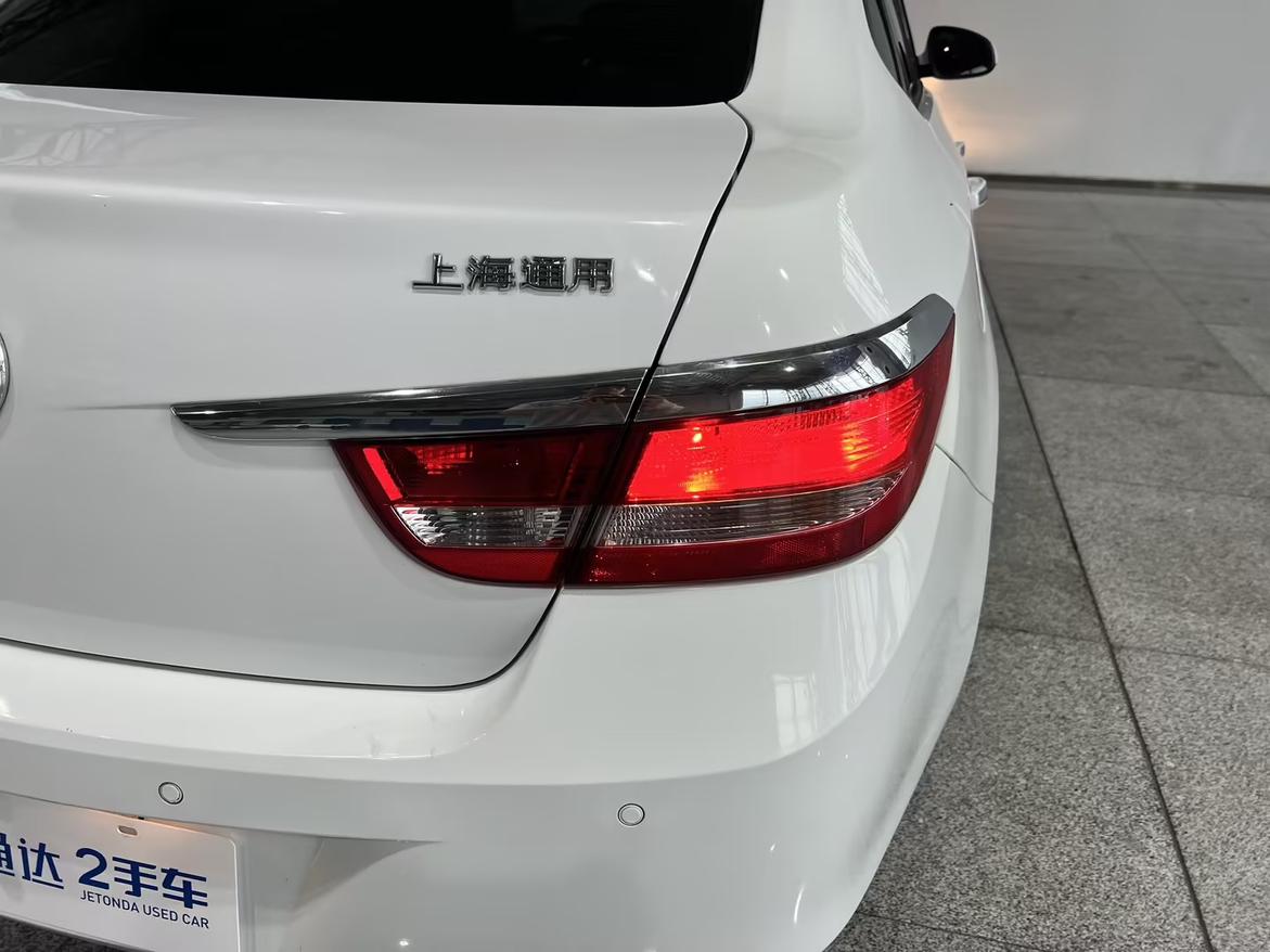 Buick Excelle 2013 thumb 10