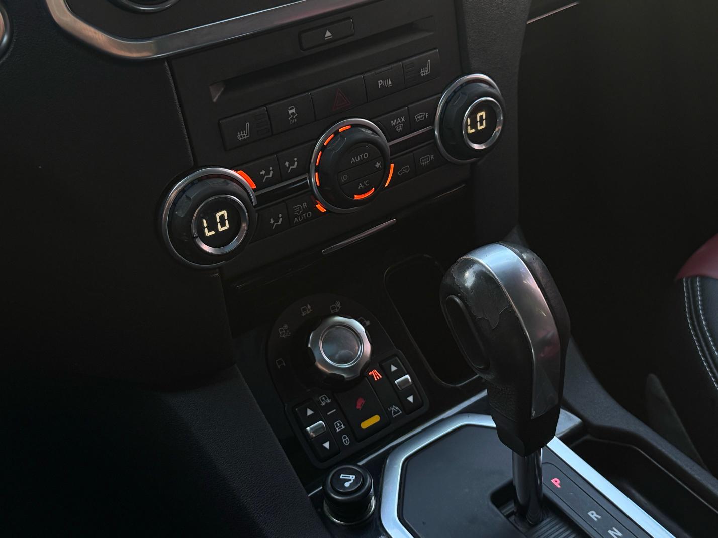 Land Rover Discovery 2011 thumb 5