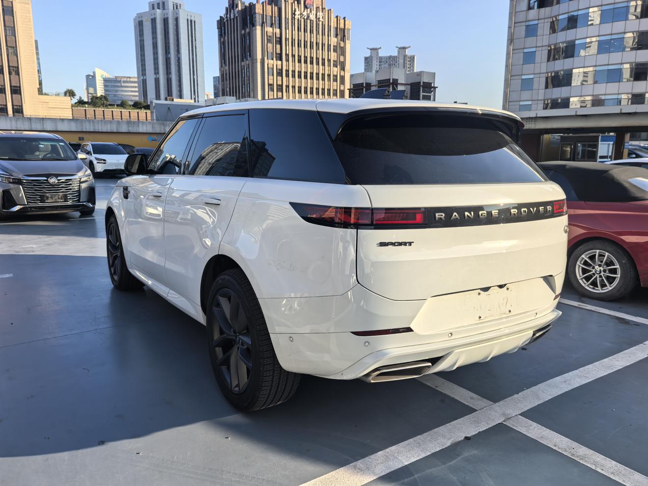 Land Rover Range Rover Sport 2025 thumb 2