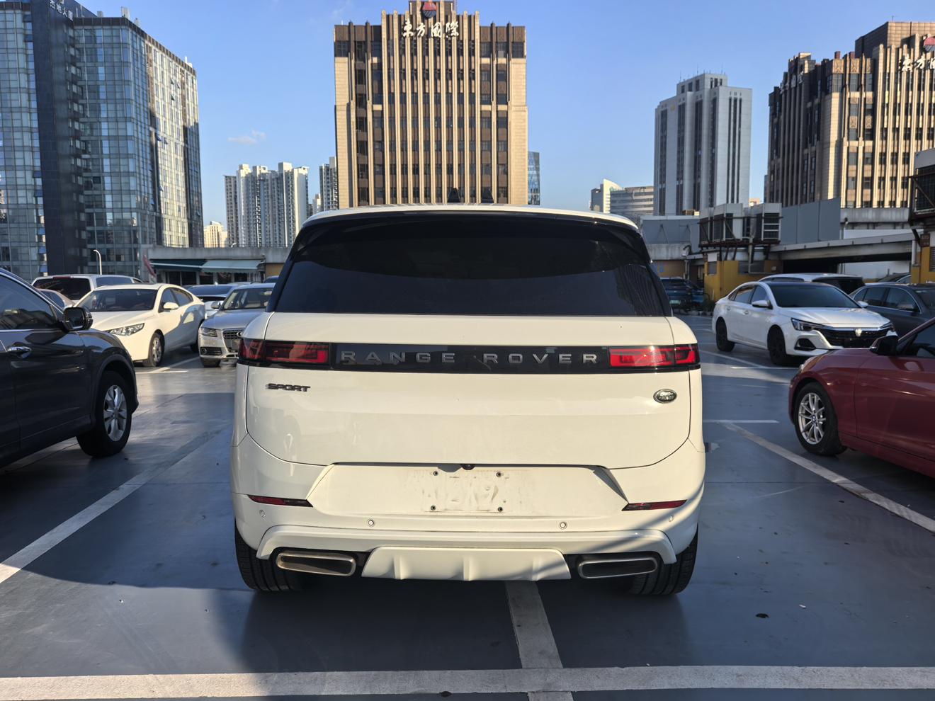 Land Rover Range Rover Sport 2025 thumb 3