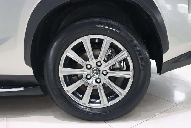 Lexus NX 2020 thumb 5