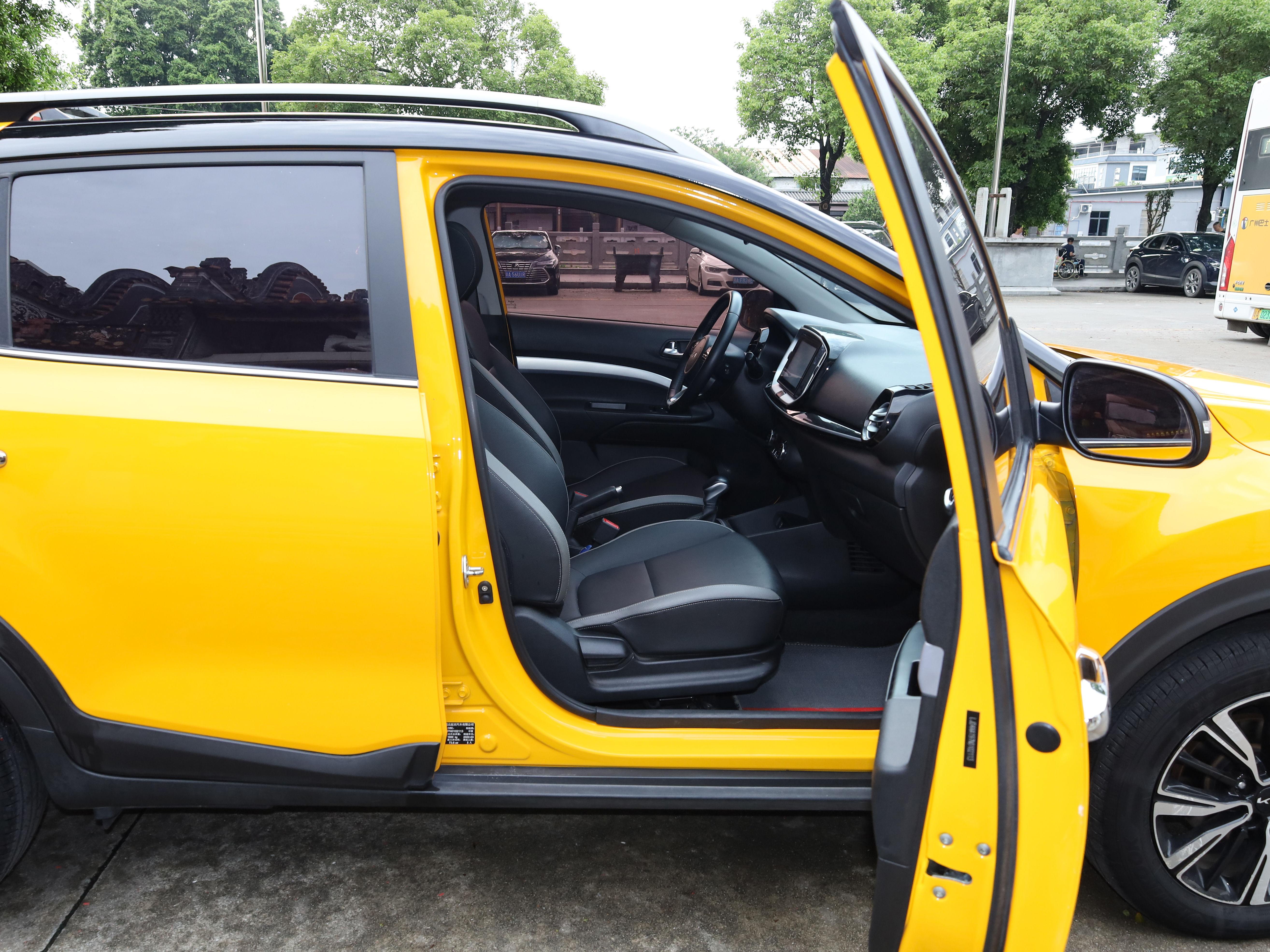 Kia Stonic 2021 thumb 6
