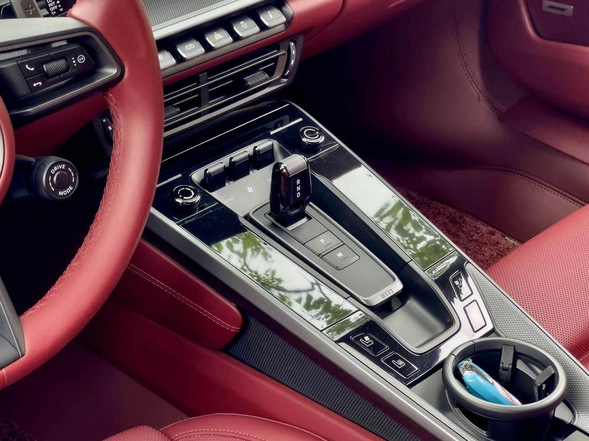Porsche 911 2022 thumb 6